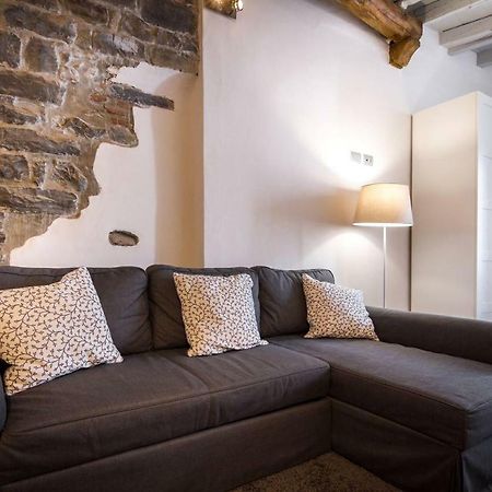 Apartamento Joivy Chic Studio In Como Centre Exterior foto