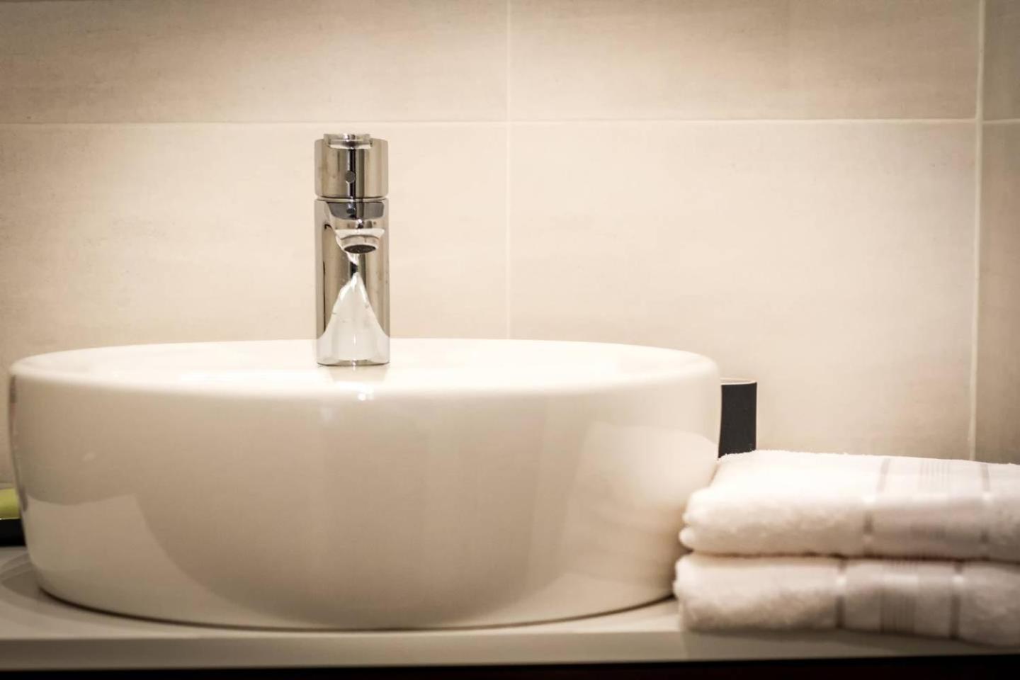 Apartamento Joivy Chic Studio In Como Centre Exterior foto